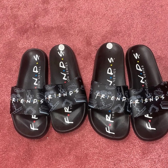 Friends slide ons and socks - Picture 1 of 4